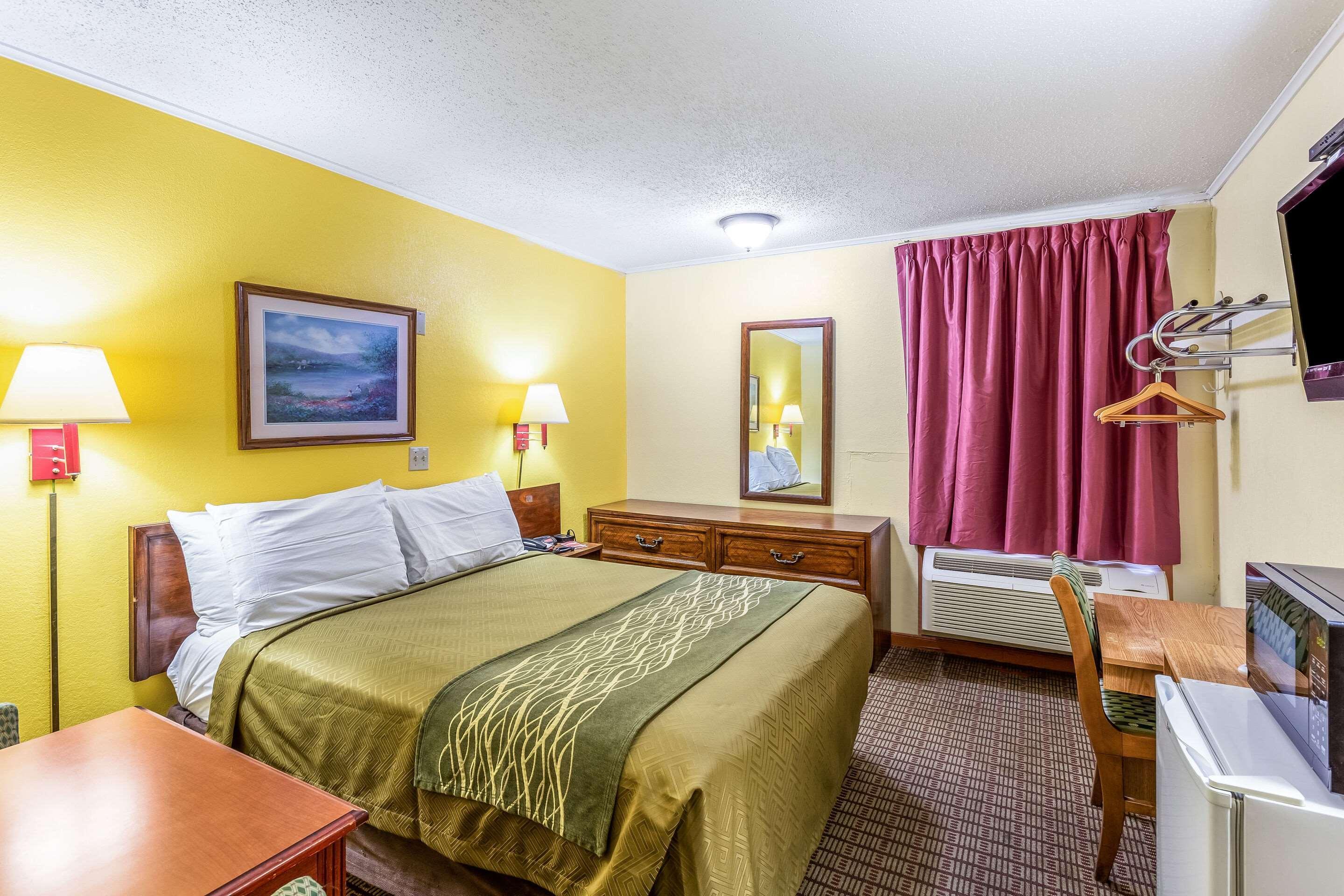 Econo Lodge Morgantown Exterior foto