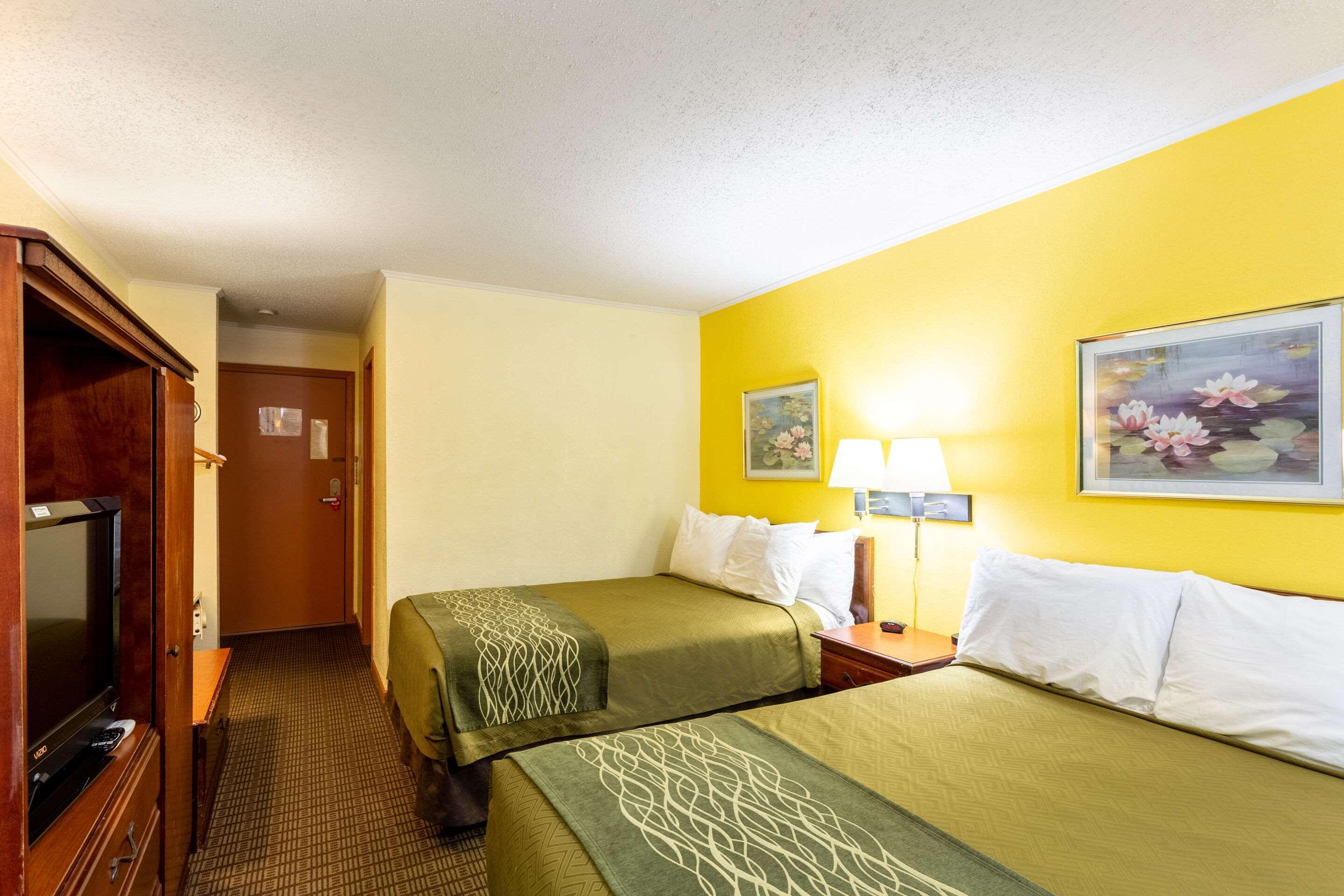 Econo Lodge Morgantown Exterior foto