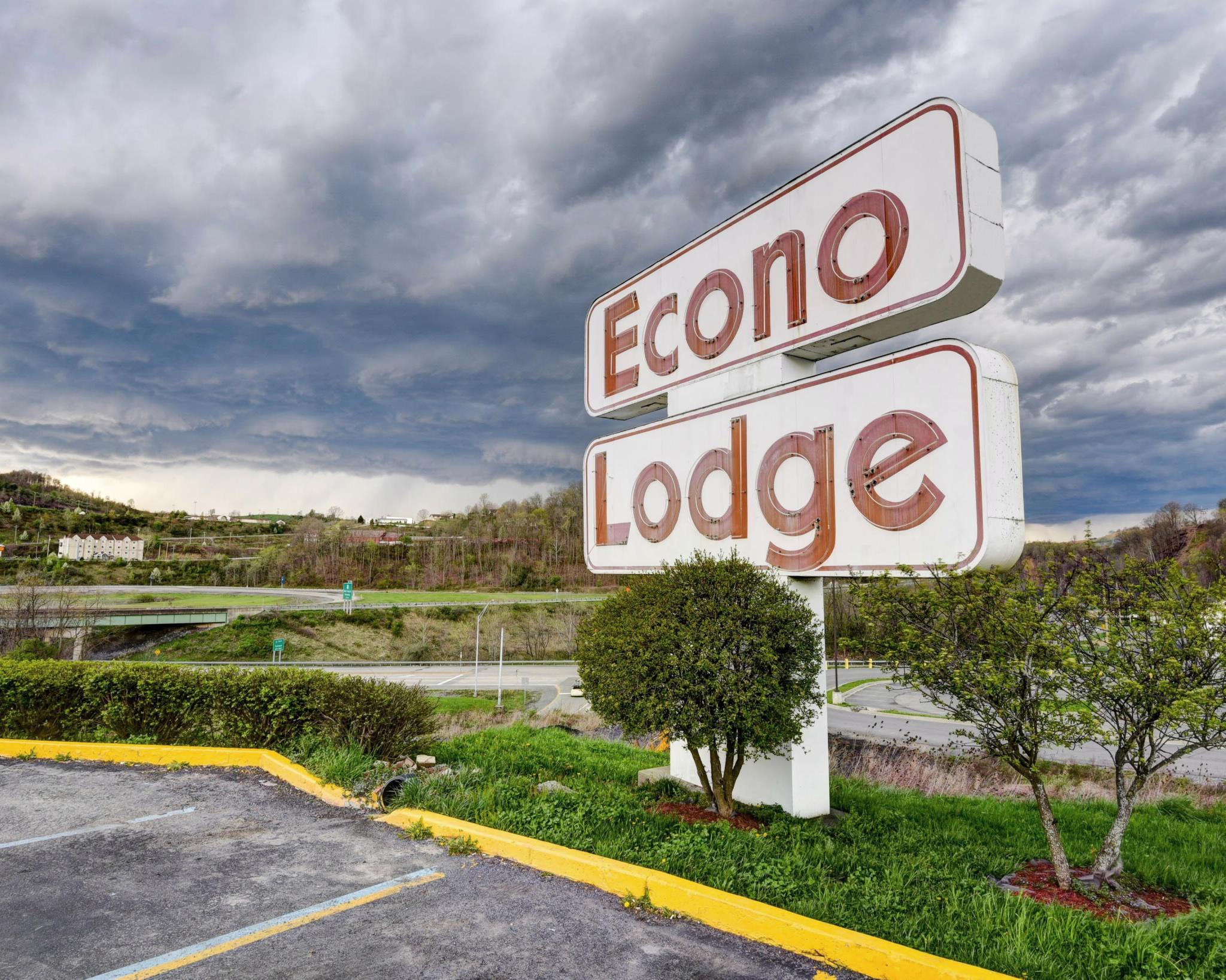 Econo Lodge Morgantown Exterior foto