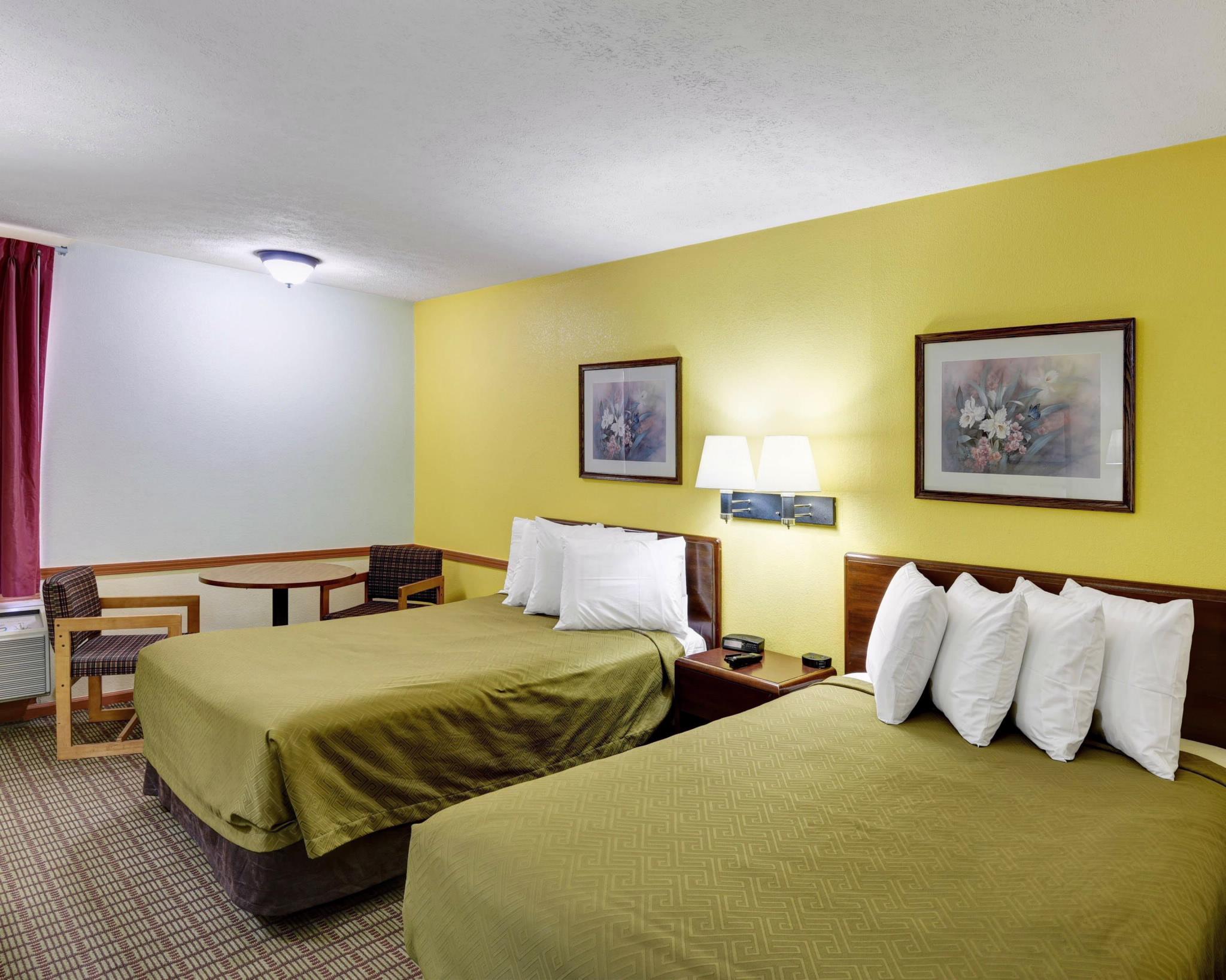 Econo Lodge Morgantown Exterior foto