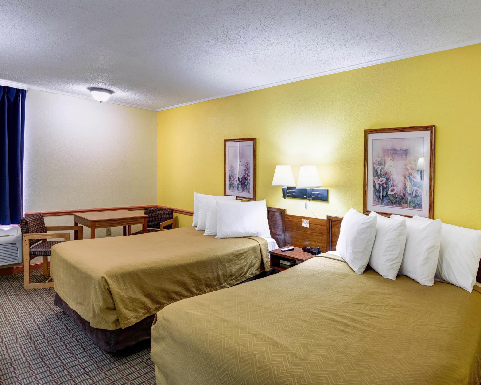 Econo Lodge Morgantown Exterior foto